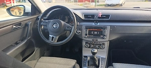 Volkswagen Passat 2.0Tdi - imagine 5