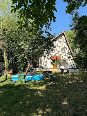 Inchiriez Casa Aviatiei Herastrau 3 camere, cu gradină
