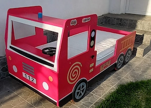 Vand pătuț pentru copii