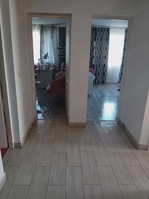 Vand apartament localitatea saravale