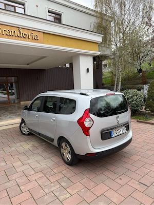 2018 Dacia Lodgy 1.6i benzină plus GPL fabrica, masina buna  - imagine 3