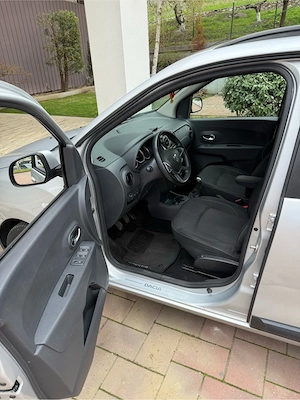 2018 Dacia Lodgy 1.6i benzină plus GPL fabrica, masina buna  - imagine 6