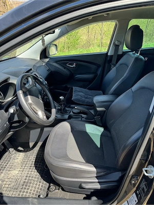 Hyundai ix35 2.0 Diesel | 169.000 km REALI | Full dotări | Fără probleme | PREȚ CORECT  - imagine 3