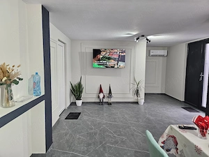 Hala   Zona Goranu   Ramnicu Valcea   - imagine 6