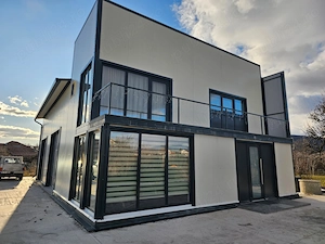 Hala   Zona Goranu   Ramnicu Valcea   - imagine 12