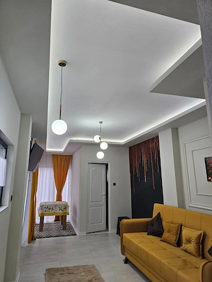 Hala   Zona Goranu   Ramnicu Valcea   - imagine 4