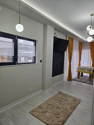 Hala   Zona Goranu   Ramnicu Valcea   - imagine 8