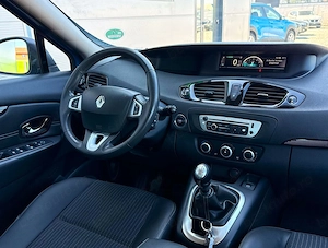 Renault Grand Scenic 1.6 dCi Stop&Start Energy Privilege - imagine 13