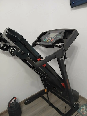 Se vinde bandă de alergat 