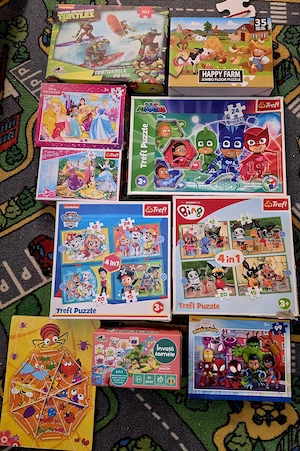 Puzzle pentru copii cu piese mari