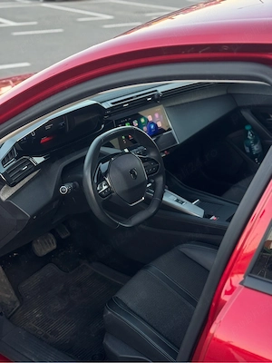 Peugeot 308 2022 EAT8 1.2 130 Allure - imagine 5