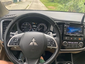 Mitsubishi outlander - imagine 4