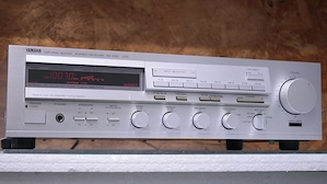 Statie Tuner Yamaha RX-530 , 2 x 60 W(Japonia).