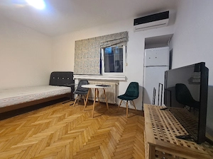 Garsoniera ultracentral piata romana- Ase - Centrala Bloc  - imagine 5