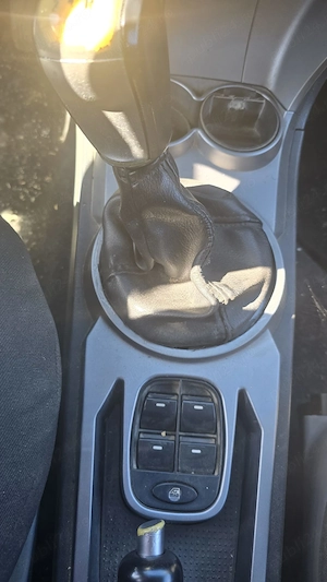 TATA Xenon 2.2 DICOR 4x4   Pickup utilitar - imagine 10