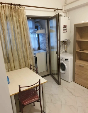 ofer spre inchiiere garsonieră bloc nou - imagine 4