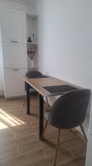 Inchiriez apartament 2 camere- zona Fortuna-et. 1a - imagine 3
