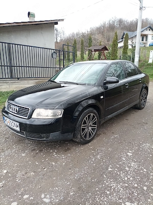 Vând Audi A4 B6 19 tdi 131 cai .