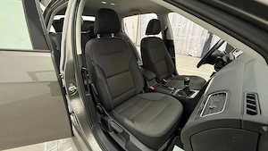 ** Volkswagen Golf 7 ** - imagine 18