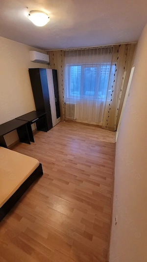 Proprietar ofer spre inchiriere apartament o camera ,AC , 7 10 situat in zona Pacurari,