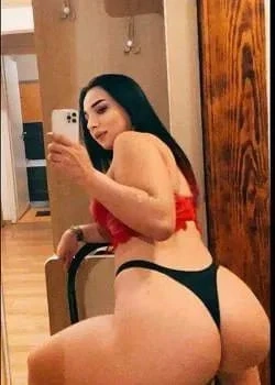 Bună,numele meu este Melissa,am 23 de ani te aștept in locația mea pentru clipe de neuitat! nu accep