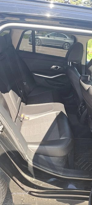 BMW 320 mild hibrid  - imagine 8