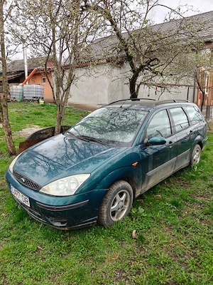 Ford Focus Mk1 2002 - imagine 2