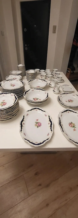 Serviciu de masa regal Winterling Bavaria -107 piese, cobalt si aur(12 persoane)