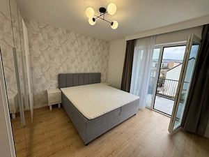 Apartament 3 camere, zona Europa, prima inchiriere - imagine 5