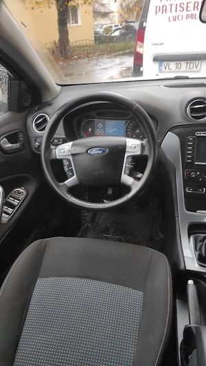 Ford Mondeo Mk4 2012 - imagine 8