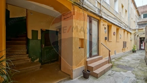 Apartament 3 camere si două băi, Str Republicii, Centrul Istoric - imagine 10