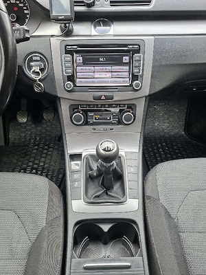 vw Passat 2011 1.6tdi navi mare - imagine 8