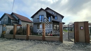 Casa individuala de vanzare, 4 camere, Sanmihaiu Roman, comision 0 - imagine 5
