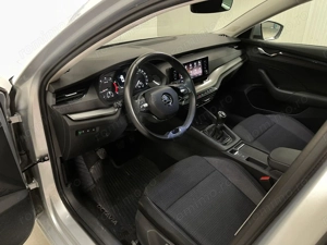 Skoda Octavia - imagine 5