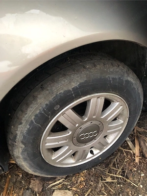 Dezmembrez Audi A4 B5 1.9 AVG - imagine 3