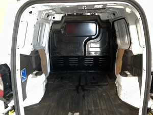 Ford Transit Courier - imagine 7