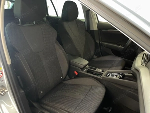 Skoda Octavia - imagine 10