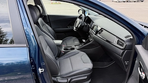 Kia Niro Hybrid 1.6 141CP Automată | LED | Navi | Keyless | Pilot | 2018 - imagine 10