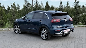 Kia Niro Hybrid 1.6 141CP Automată | LED | Navi | Keyless | Pilot | 2018 - imagine 4