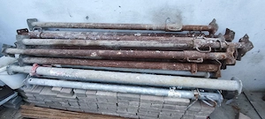 popi metalici reglabili 1.90m -2.80m  50 bucati