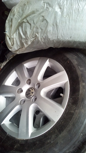 Vw jenti Aluminiu cu anvelope de vara  - imagine 10