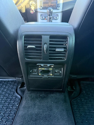 Vand VW PASSAT B7 Highline 4MOTION 2.0 TDI, an 2011 - imagine 3