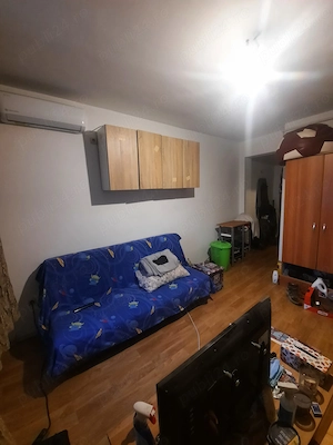 salaj etaj 2 in bloc de 4 etaje - imagine 2