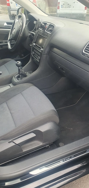 Volkswagen Golf 6   1,6TDI, 105 CP, manuala 5 trepte, proprietar de 10 ani - imagine 10
