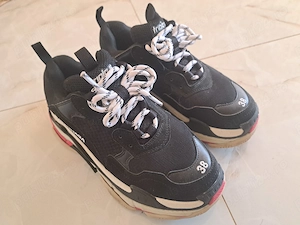Adidasi Balenciaga nr 38