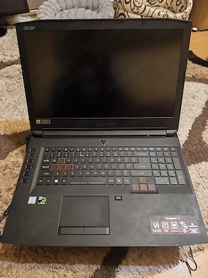 Vand laptop Acer  Predator G5-793 defect - imagine 2