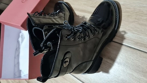 Ggete noi, piele lacuita 39