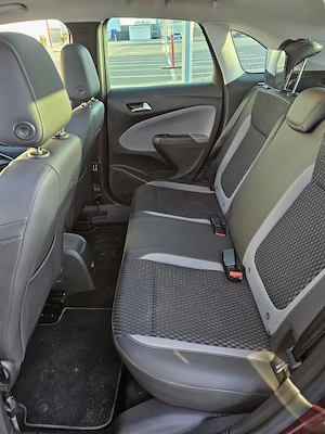 Opel Crossland 1.2, 130CP - imagine 8