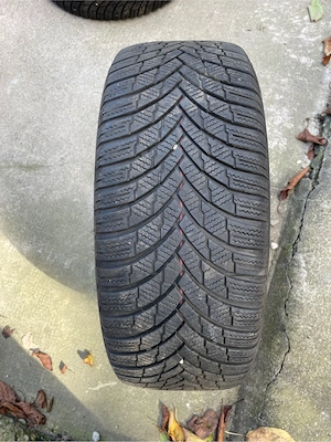 Vând set 4 x cauciuc+jeanta 195/50/R15 + Cadou!! - imagine 5