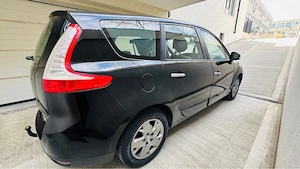 Renault Grand Scenic    - imagine 5